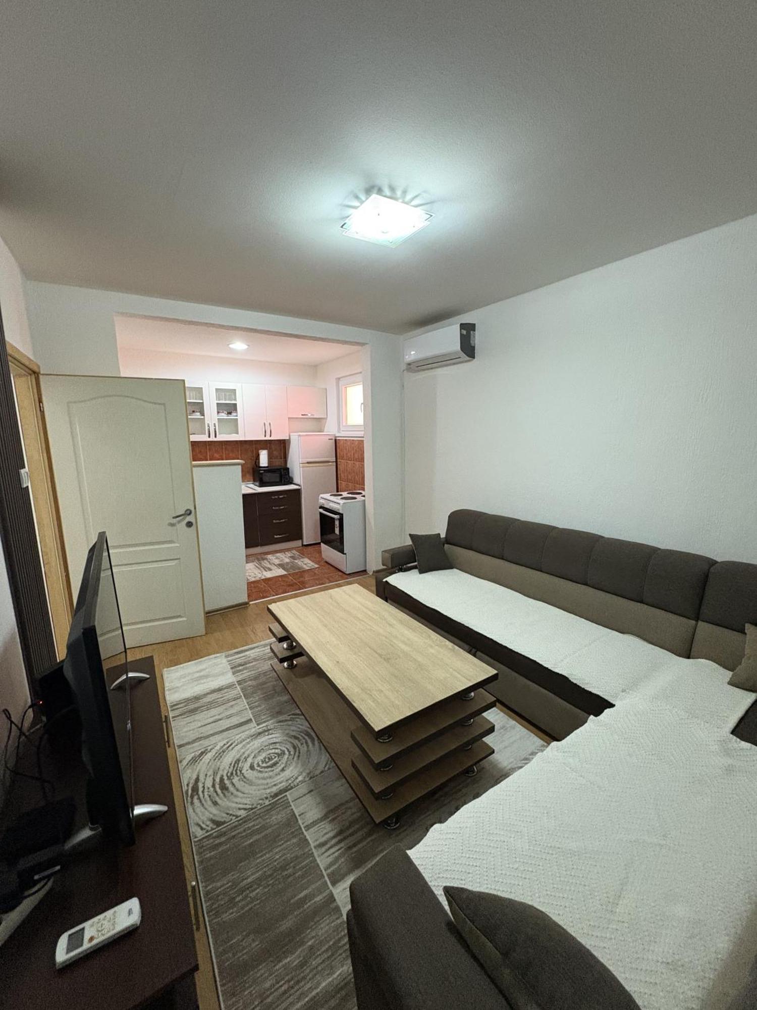 Max Villa